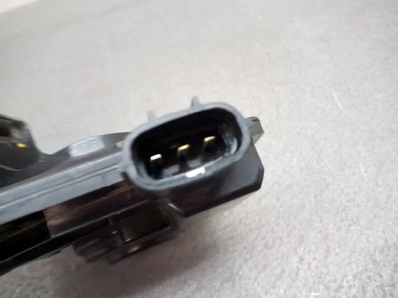 Cerradura Maletero / Porton para Toyota Avensis Touring Sports