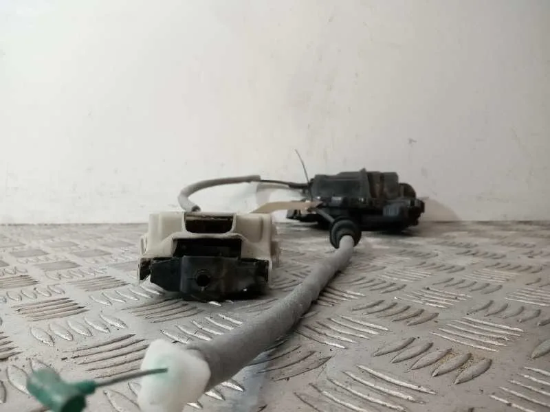 Cerradura Puerta Delantera Derecha para Skoda Superb (3V3)