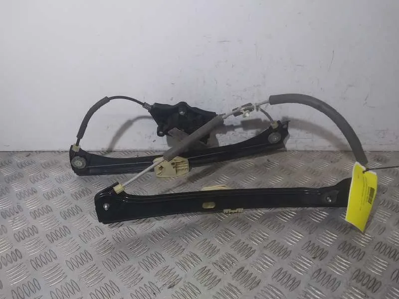 Elevalunas Delantero Derecho para Skoda Superb (3V3)