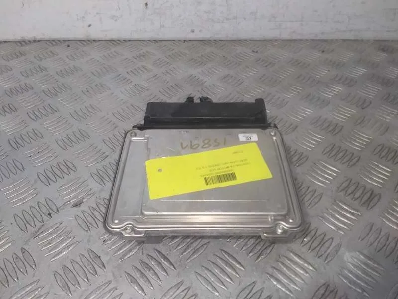 Centralita Motor Uce para Seat Leon (1P1)