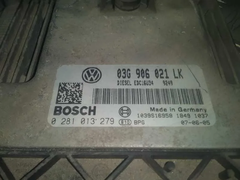 Centralita Motor Uce para Seat Leon (1P1)