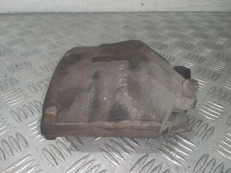 Pinza Freno Delantera Izquierda para Volkswagen Passat Berlina (3C2)