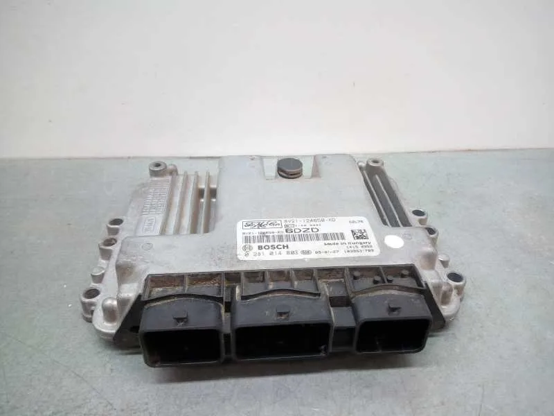 Centralita Motor Uce para Ford Fiesta (Cb1)