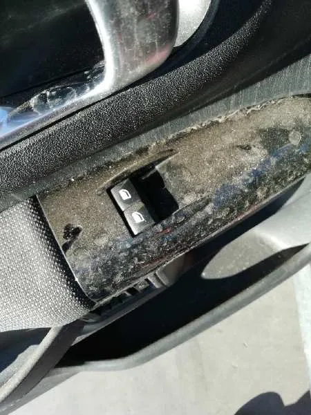 Mando Elevalunas Delantero Izquierdo para Citroën C4 Cactus