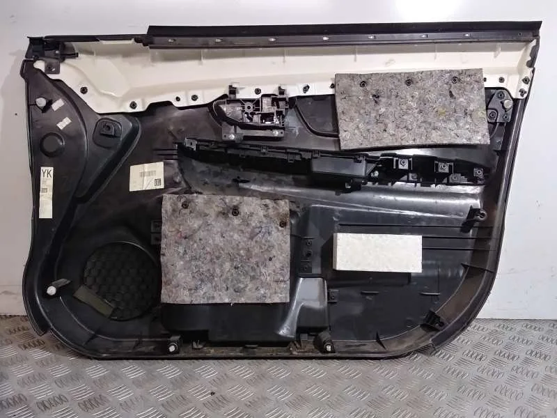 Guarnecido Puerta Delantera Izquierda para Subaru Xv