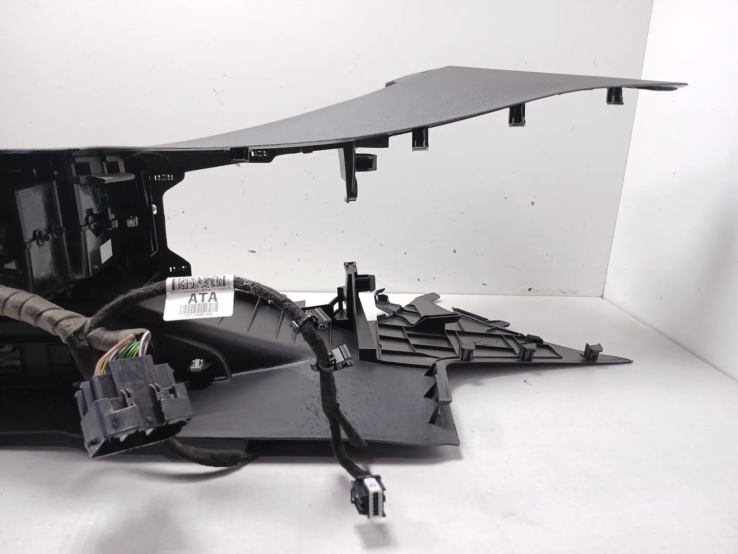 Apoyabrazos Central para Ford Focus Lim.