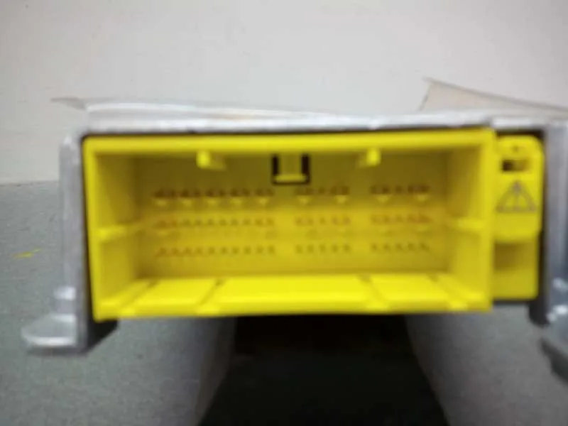 Centralita Airbag para Lexus Is200 (Ds2/Is2)