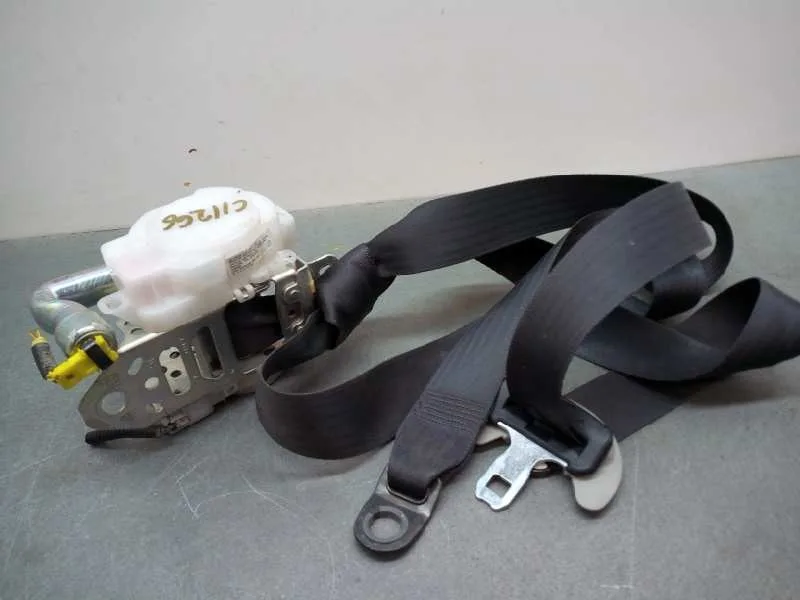 Pretensor Airbag Derecho para Lexus Is200 (Ds2/Is2)