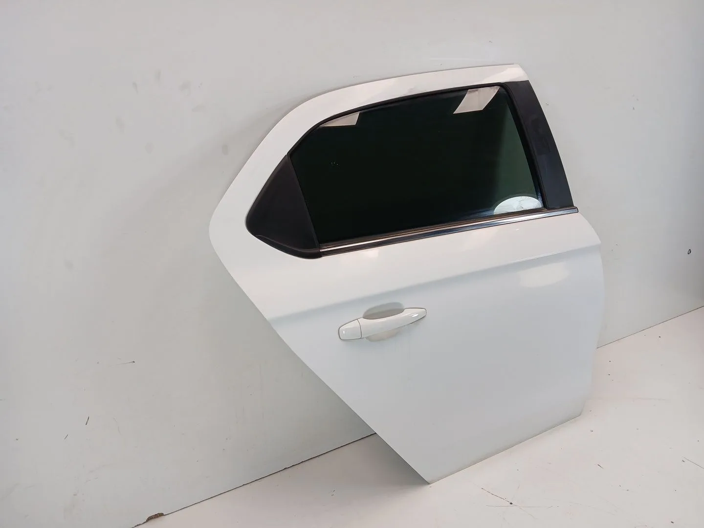 Puerta Trasera Derecha para Citroën C-Elysee