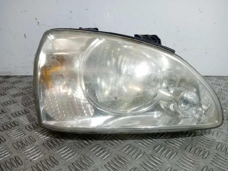 Faro Derecho para Kia Carens