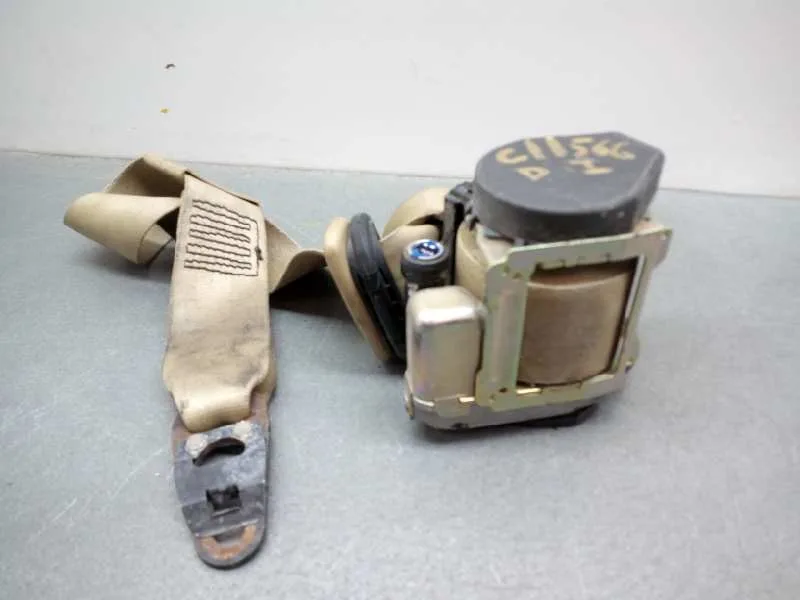 Pretensor Airbag Izquierdo para Audi A8 (4E2)