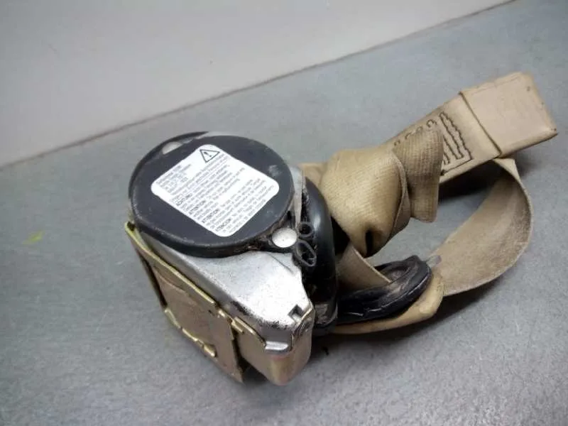 Pretensor Airbag Izquierdo para Audi A8 (4E2)