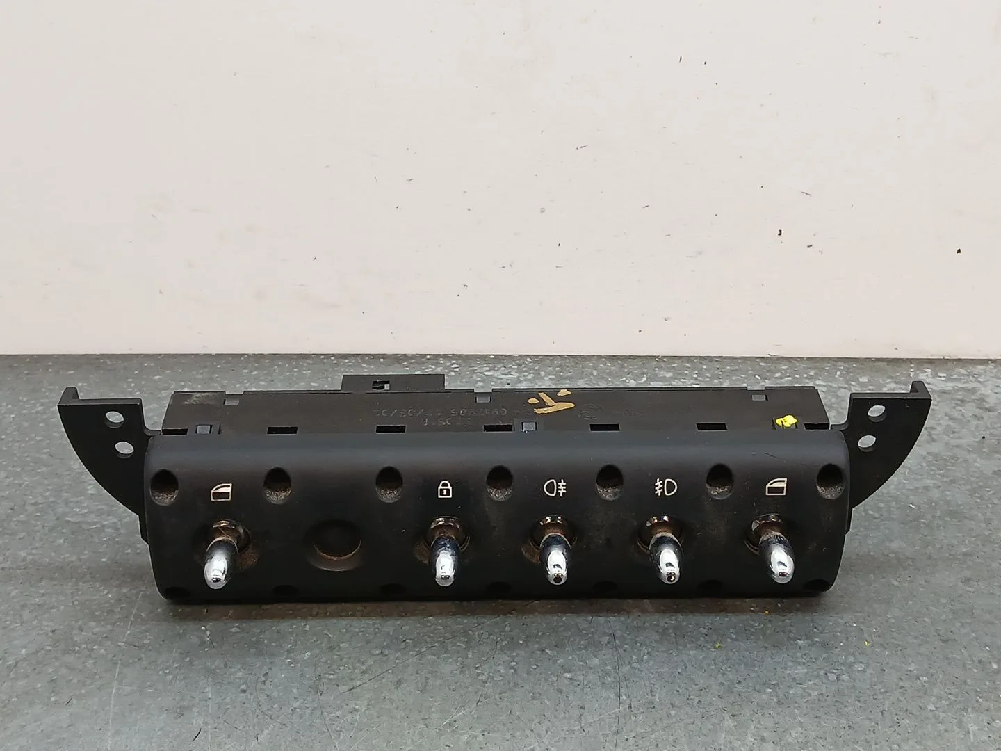 Mando Elevalunas Delantero Izquierdo para Mini Mini (R50,R53)