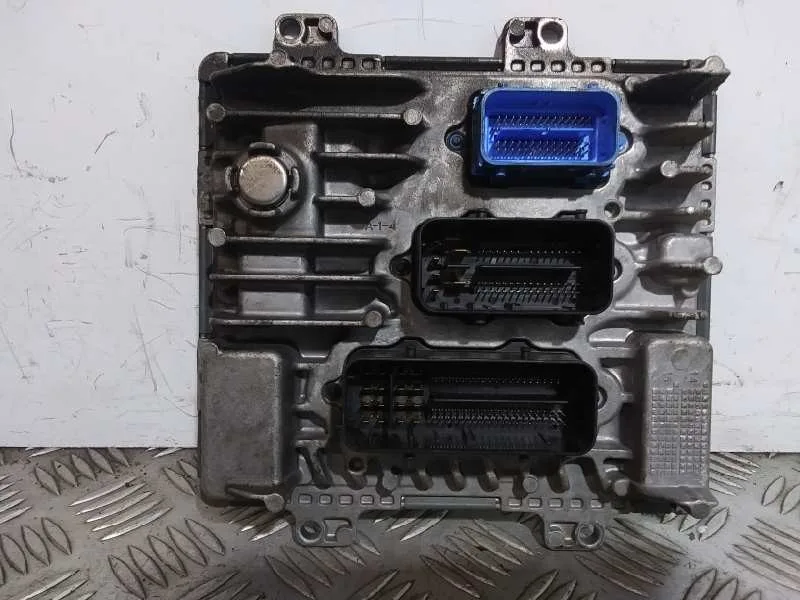 Centralita Motor Uce para Opel Mokka