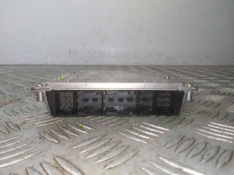 Centralita Motor Uce para Land Rover Range Rover (Lm)