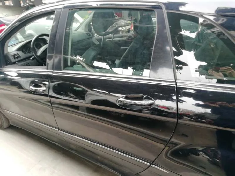 Puerta Trasera Izquierda para Mercedes-Benz Clase B (W245)
