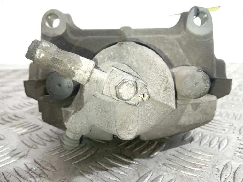 Pinza Freno Delantera Derecha para Volkswagen Passat Berlina (3C2)