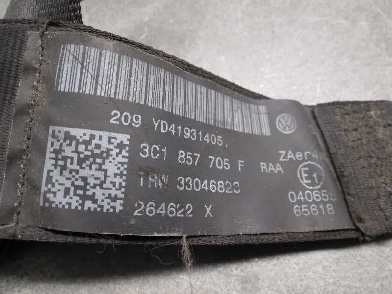 Pretensor Airbag Derecho para Volkswagen Passat Berlina (3C2)