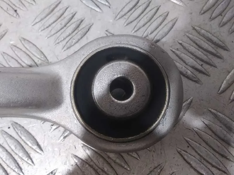 Brazo Suspension Inferior Delantero Derecho para Audi A8 (4E2)