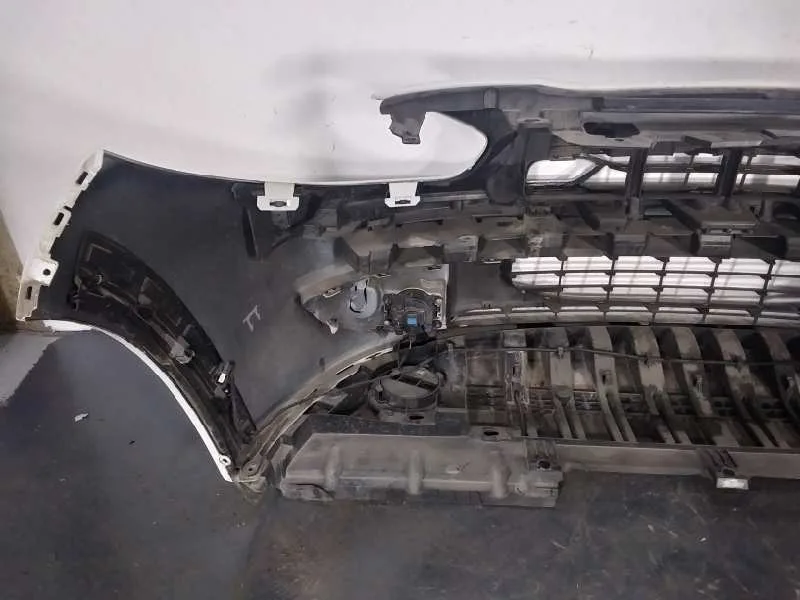 Paragolpes Delantero para Renault Fluence