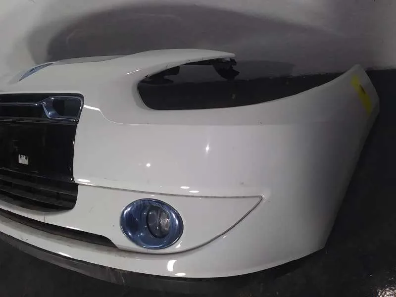 Paragolpes Delantero para Renault Fluence