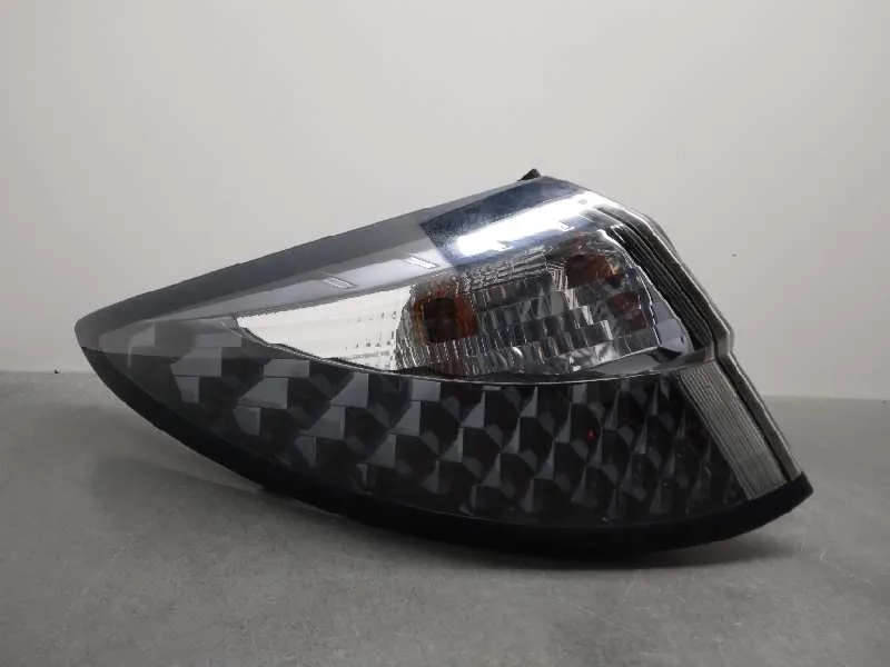 Piloto Trasero Izquierdo para Renault Fluence