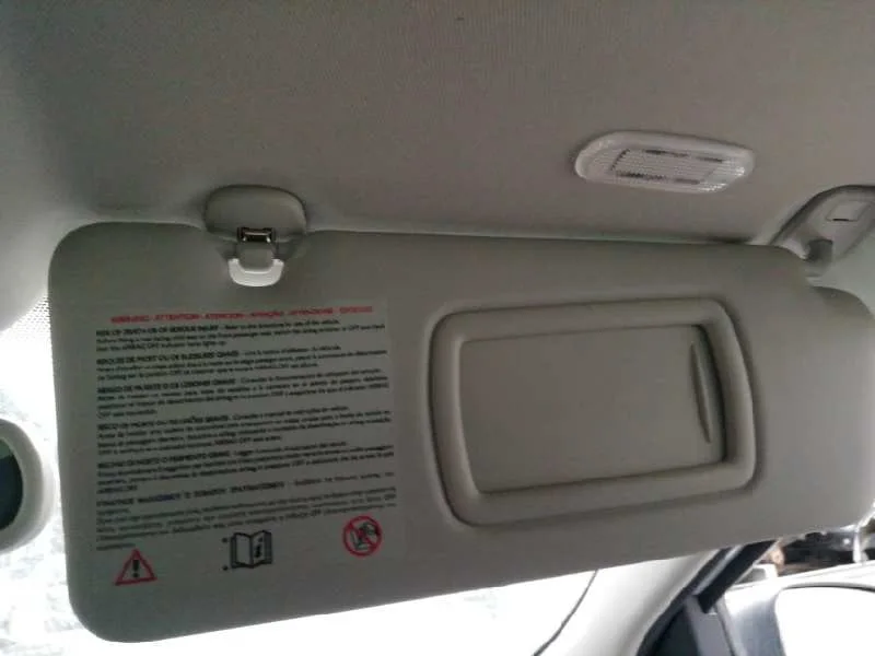 Parasol Derecho para Renault Fluence