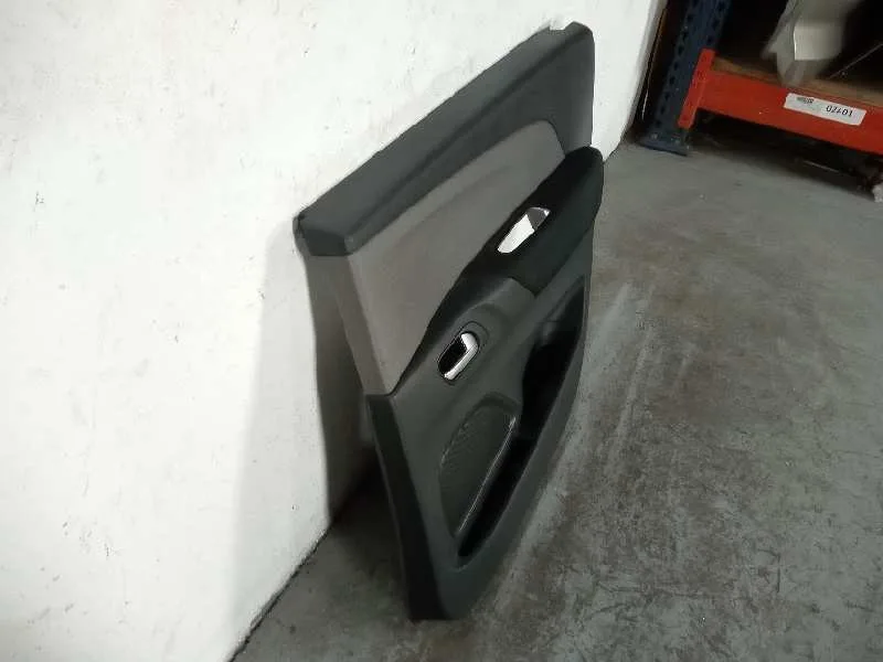 Guarnecido Puerta Trasera Derecha para Citroën C4 Picasso