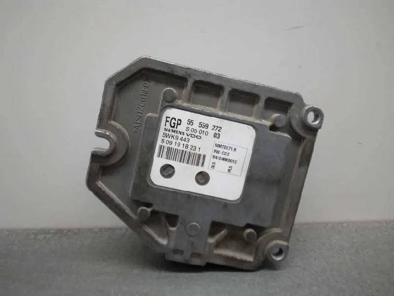 Centralita Motor Uce para Opel Astra Gtc