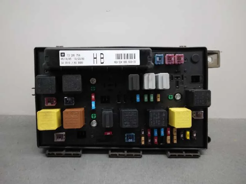 Caja Reles / Fusibles para Opel Astra Gtc