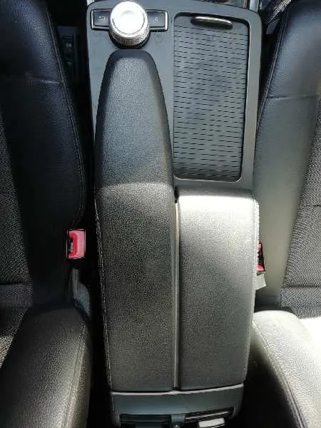 Apoyabrazos Central para Mercedes-Benz Clase E (W212) Lim.