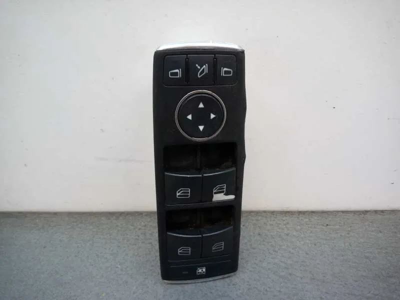 Mando Elevalunas Delantero Izquierdo para Mercedes-Benz Clase E (W212) Lim.