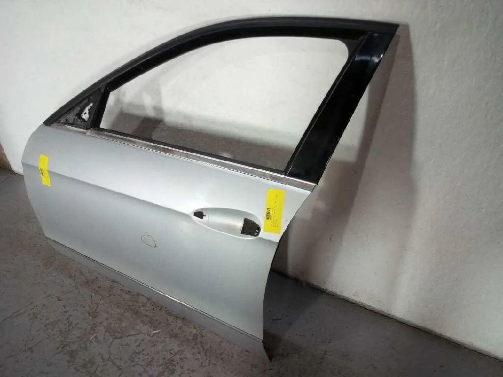 Puerta Delantera Izquierda para Mercedes-Benz Clase E (W212) Lim.