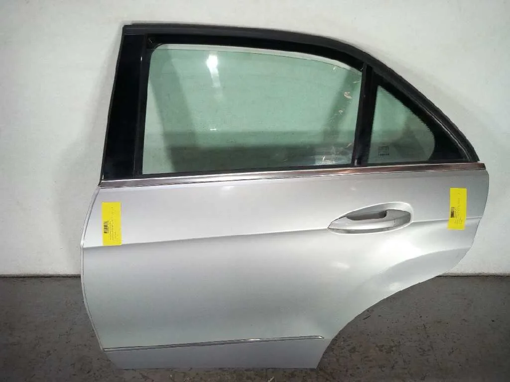 Puerta Trasera Izquierda para Mercedes-Benz Clase E (W212) Lim.