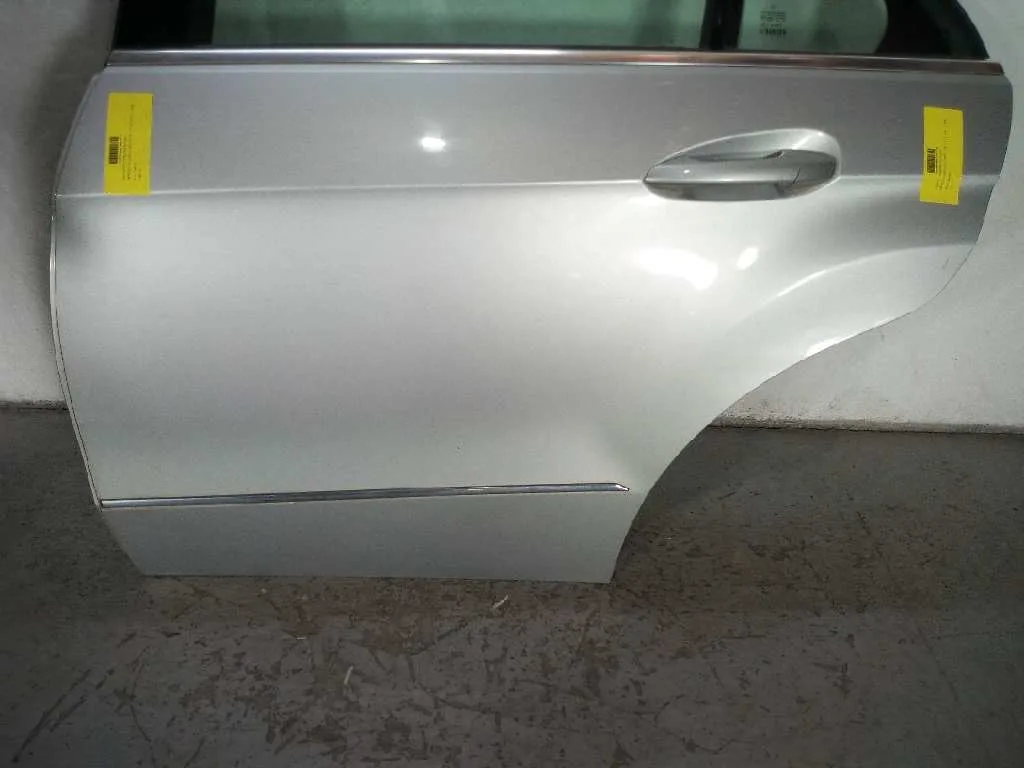 Puerta Trasera Izquierda para Mercedes-Benz Clase E (W212) Lim.