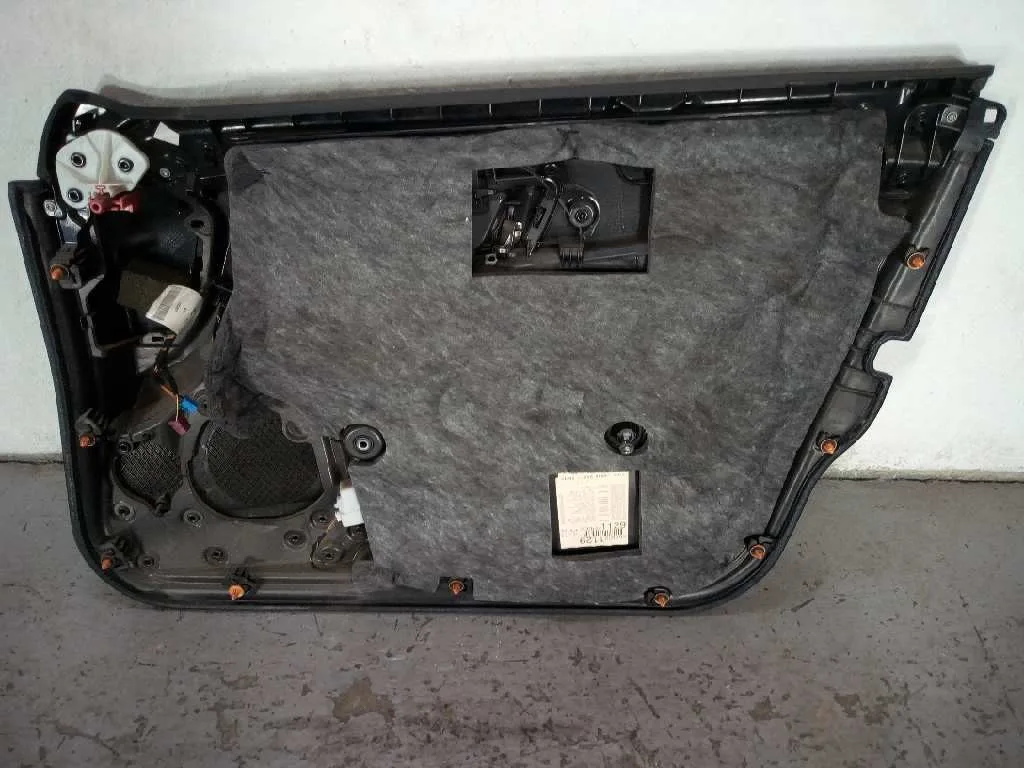 Guarnecido Puerta Delantera Izquierda para Mercedes-Benz Clase E (W212) Lim.