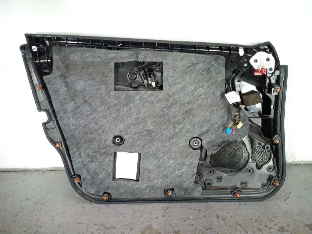 Guarnecido Puerta Delantera Derecha para Mercedes-Benz Clase E (W212) Lim.