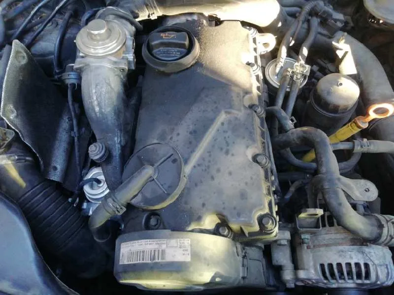 Despiece Motor para Volkswagen Passat Berlina (3B3)