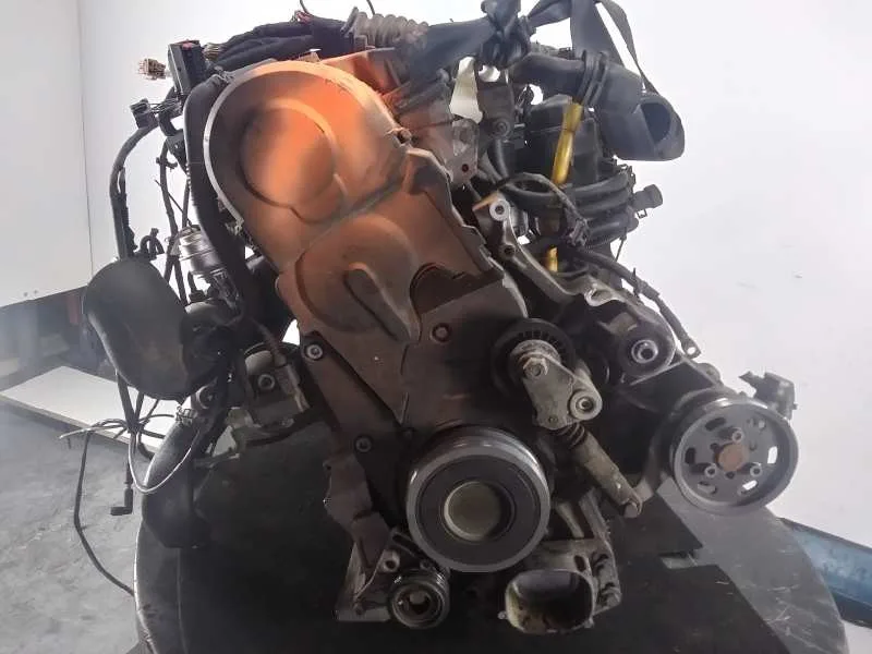Despiece Motor para Volkswagen Passat Berlina (3B3)