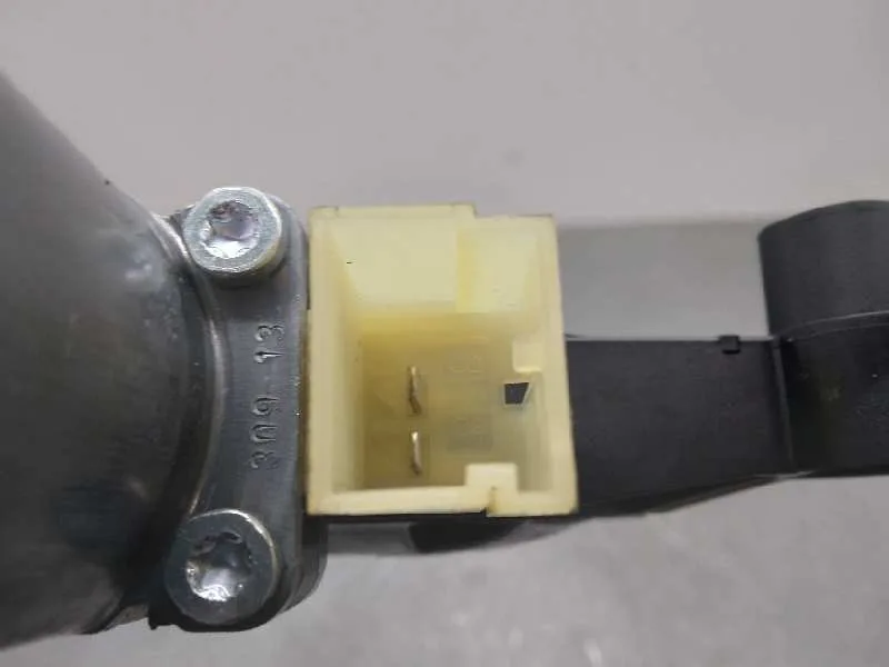 Motor Elevalunas Delantero Derecho para Volkswagen Golf Vii Variant (Bv5)
