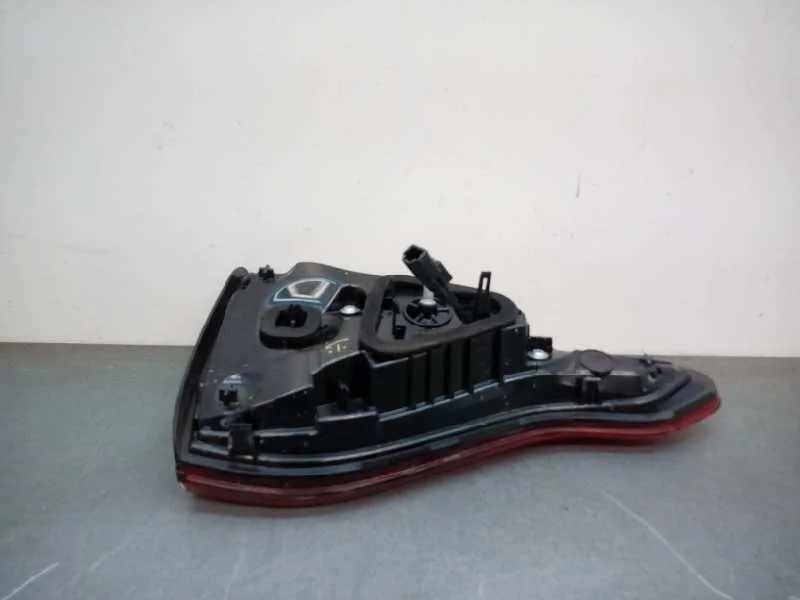 Piloto Trasero Derecho Interior para Renault Clio V