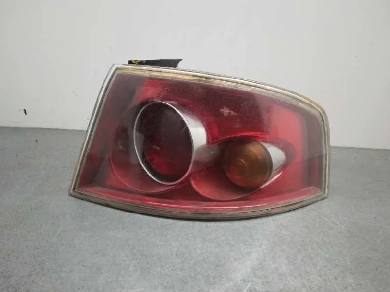 Piloto Trasero Derecho para Seat Ibiza (6L1)