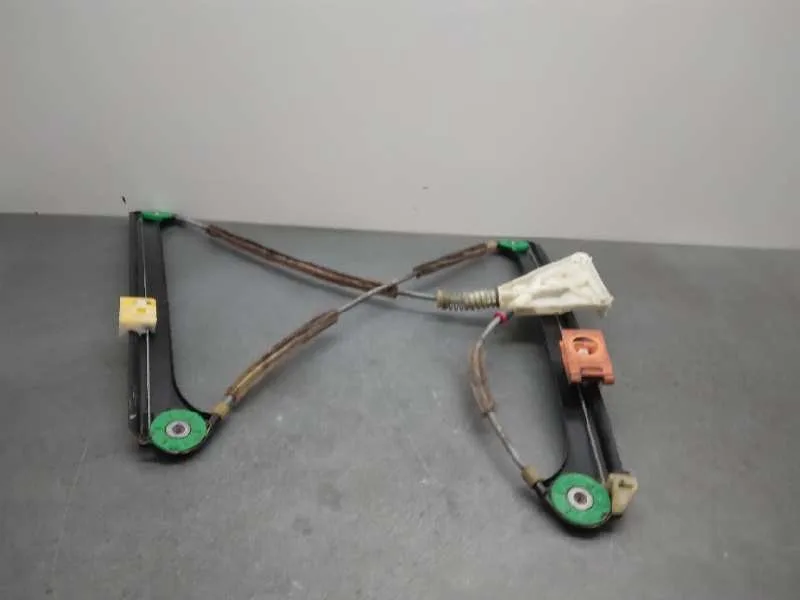 Elevalunas Delantero Derecho para Audi A3 (8P)