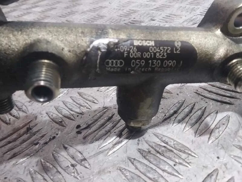 Rampa Inyectora para Audi A6 Berlina (4F2)