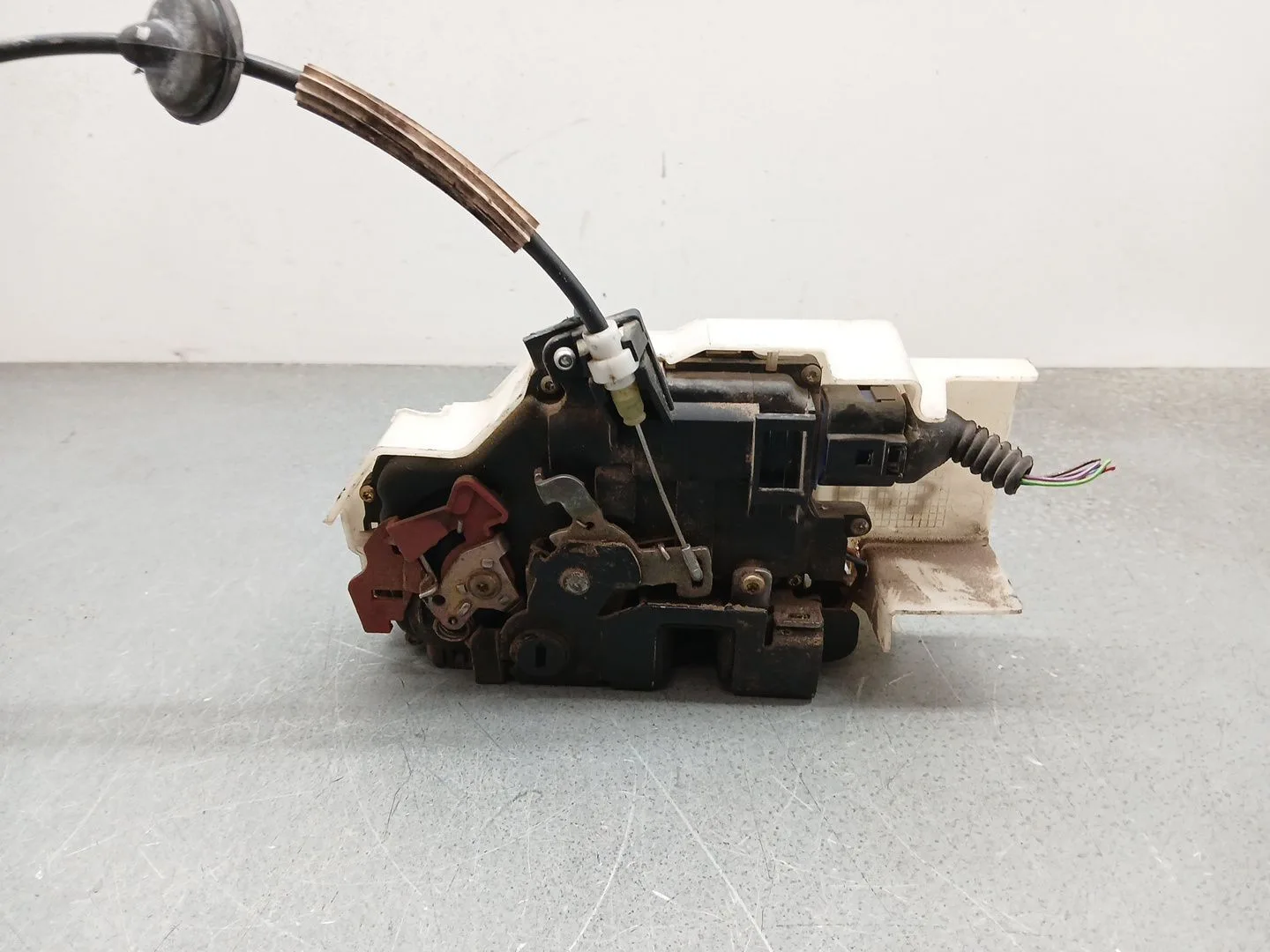 Cerradura Puerta Trasera Izquierda para Volkswagen Touareg (7La)