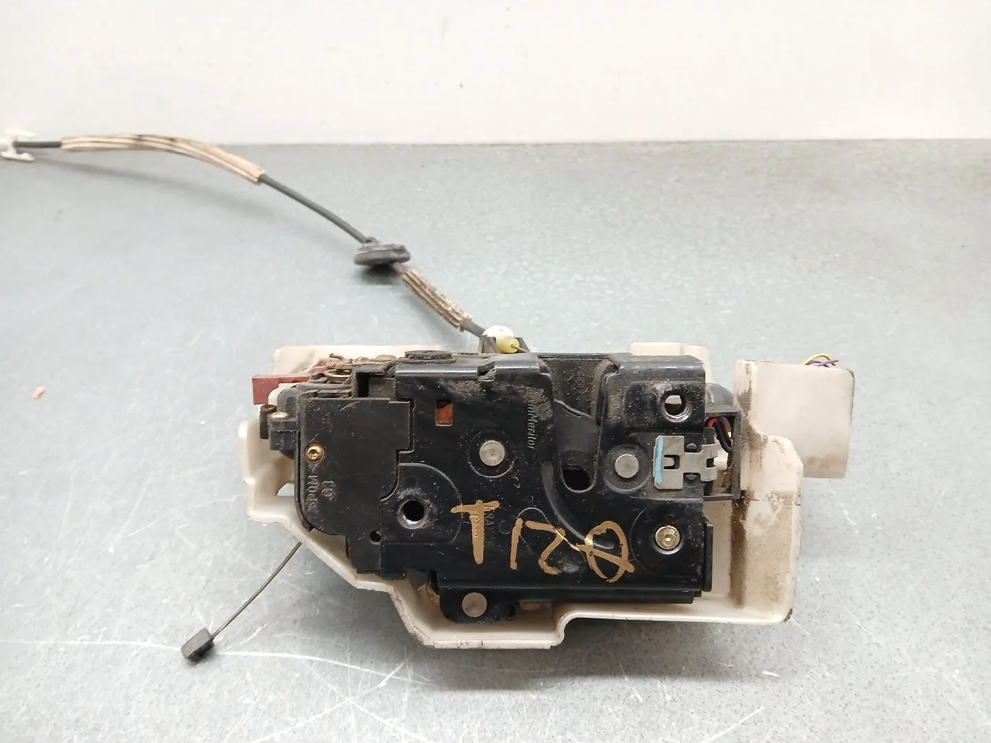 Cerradura Puerta Trasera Izquierda para Volkswagen Touareg (7La)