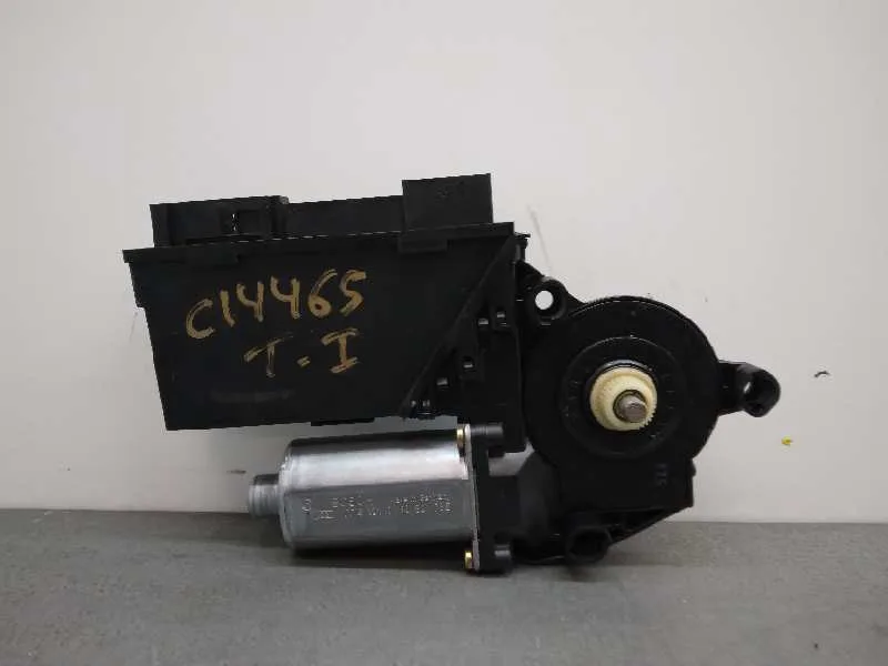 Motor Elevalunas Trasero Izquierdo para Volkswagen Touareg (7La)