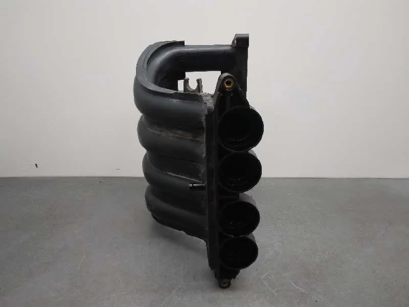 Colector Admision para Nissan Micra (K12E)