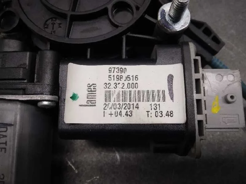 Elevalunas Trasero Izquierdo para Fiat 500 L (330)