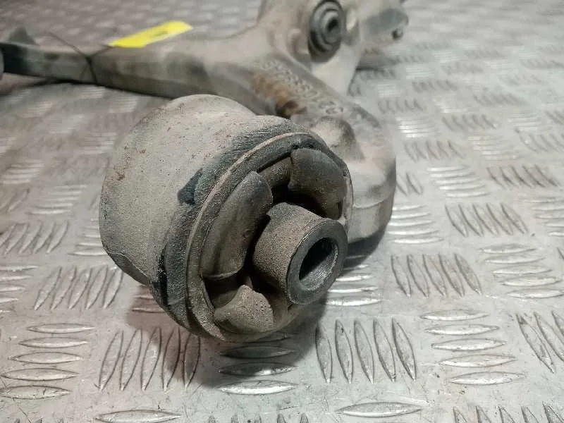Brazo Suspension Inferior Delantero Derecho para Jeep Cherokee